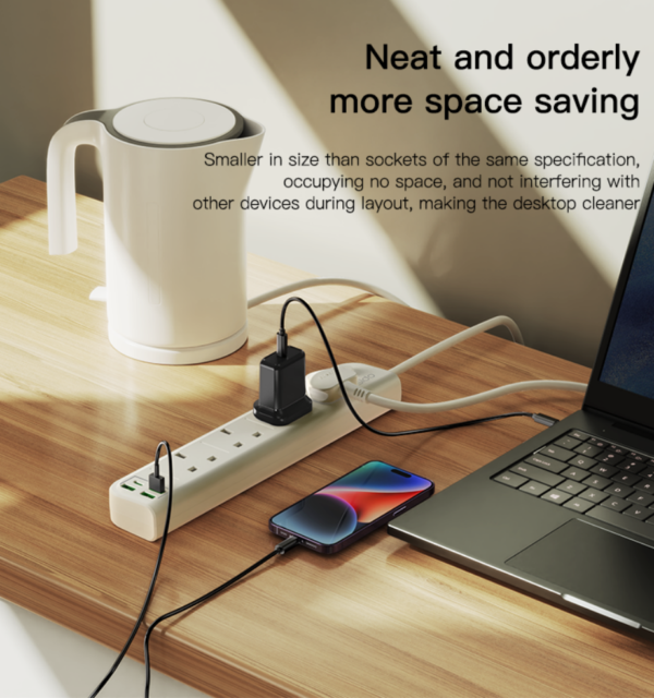 MC21 Yesido 8 in 1 Safe protection 3.5A high-power output Fast charging USB port 2M Length Charging Hub